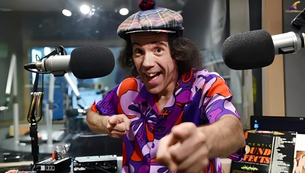Nardwuar vs Other Interviewers