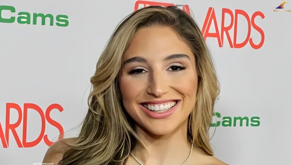 Abella Danger Early Life & Family
